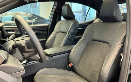 Toyota Camry, 2024 год, 3 990 000 рублей, 6 фотография