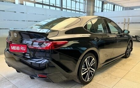Toyota Camry, 2024 год, 3 990 000 рублей, 2 фотография
