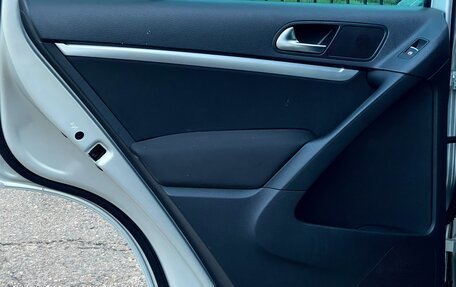 Volkswagen Tiguan I, 2011 год, 1 529 000 рублей, 20 фотография