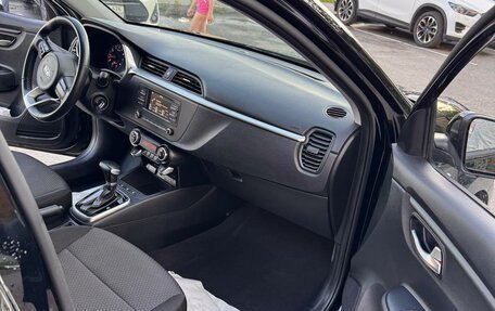 KIA Rio IV, 2020 год, 1 630 000 рублей, 13 фотография