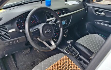 KIA Rio IV, 2017 год, 620 000 рублей, 6 фотография