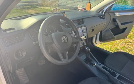 Skoda Octavia, 2018 год, 1 650 000 рублей, 10 фотография