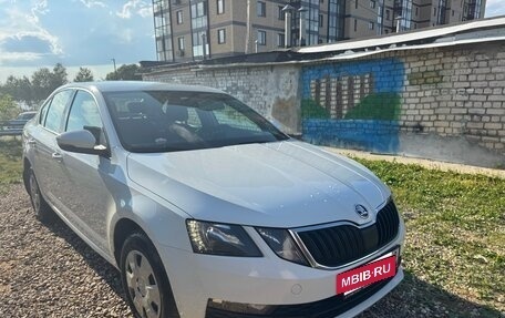 Skoda Octavia, 2018 год, 1 650 000 рублей, 14 фотография