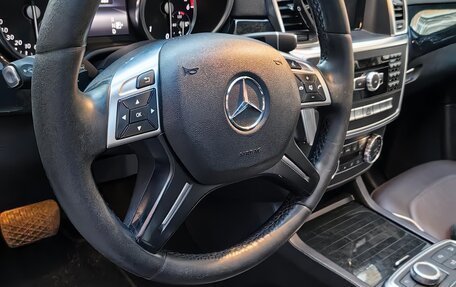 Mercedes-Benz GL-Класс, 2014 год, 2 600 000 рублей, 3 фотография
