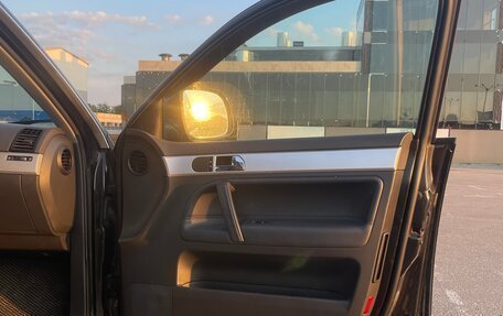 Volkswagen Touareg III, 2008 год, 1 550 000 рублей, 3 фотография