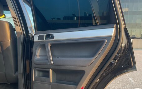 Volkswagen Touareg III, 2008 год, 1 550 000 рублей, 4 фотография