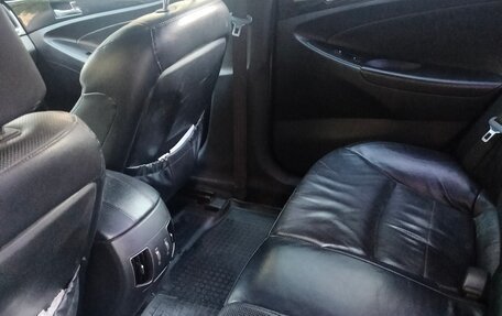 Hyundai Sonata VI, 2011 год, 1 050 000 рублей, 9 фотография