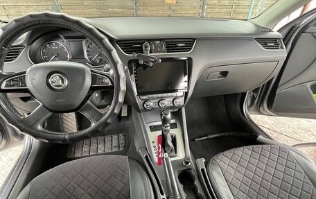 Skoda Octavia, 2015 год, 1 300 000 рублей, 2 фотография