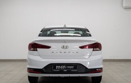 Hyundai Elantra VI рестайлинг, 2019 год, 1 615 000 рублей, 3 фотография