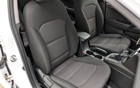 Hyundai Elantra VI рестайлинг, 2019 год, 1 615 000 рублей, 12 фотография
