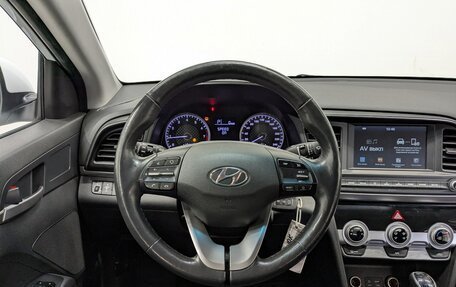 Hyundai Elantra VI рестайлинг, 2019 год, 1 615 000 рублей, 17 фотография