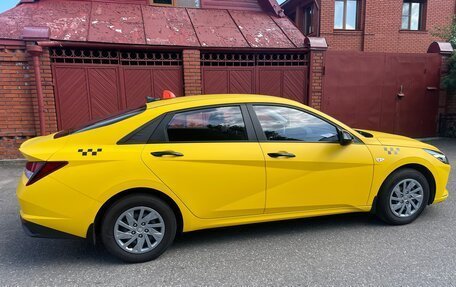 Hyundai Elantra, 2021 год, 1 785 000 рублей, 4 фотография