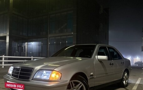 Mercedes-Benz C-Класс, 1998 год, 450 000 рублей, 9 фотография