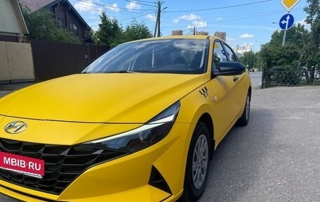 Hyundai Elantra, 2021 год, 1 785 000 рублей, 11 фотография