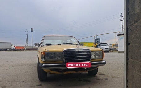 Mercedes-Benz W123, 1982 год, 300 000 рублей, 6 фотография