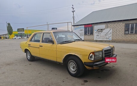 Mercedes-Benz W123, 1982 год, 300 000 рублей, 5 фотография