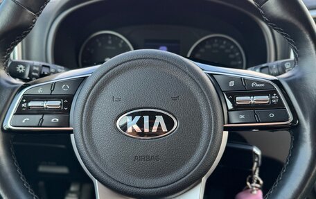 KIA Sportage IV рестайлинг, 2020 год, 2 750 000 рублей, 24 фотография