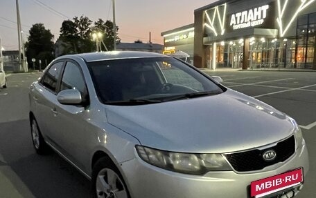 KIA Cerato III, 2009 год, 600 000 рублей, 2 фотография