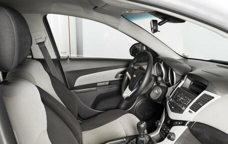 Chevrolet Cruze II, 2011 год, 755 000 рублей, 4 фотография