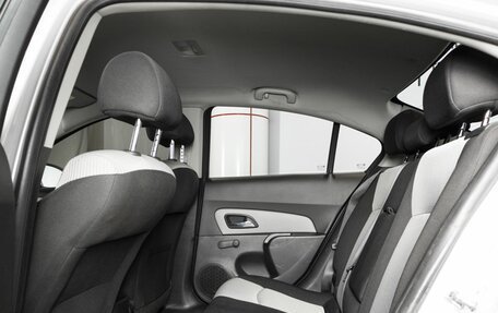 Chevrolet Cruze II, 2011 год, 755 000 рублей, 12 фотография