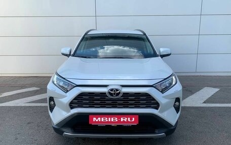 Toyota RAV4, 2021 год, 3 209 000 рублей, 2 фотография