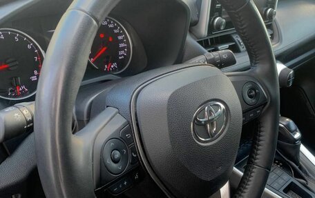 Toyota RAV4, 2021 год, 3 209 000 рублей, 13 фотография