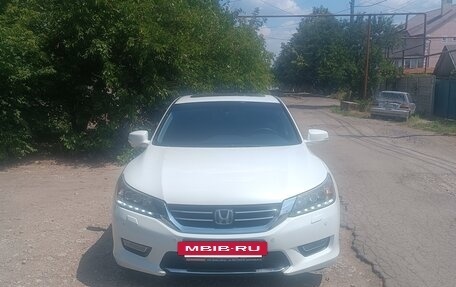 Honda Accord IX рестайлинг, 2013 год, 1 800 000 рублей, 7 фотография
