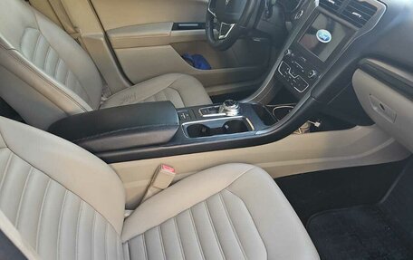 Ford Fusion (North America) II, 2019 год, 1 380 000 рублей, 8 фотография