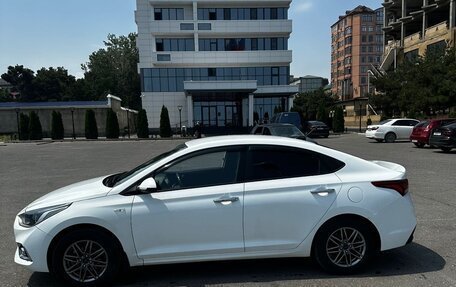 Hyundai Solaris II рестайлинг, 2019 год, 870 000 рублей, 4 фотография