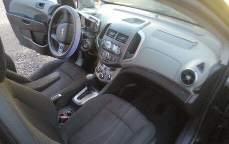 Chevrolet Aveo III, 2013 год, 530 000 рублей, 11 фотография