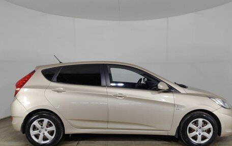 Hyundai Solaris II рестайлинг, 2013 год, 790 000 рублей, 5 фотография