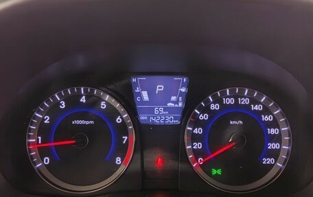 Hyundai Solaris II рестайлинг, 2013 год, 790 000 рублей, 15 фотография