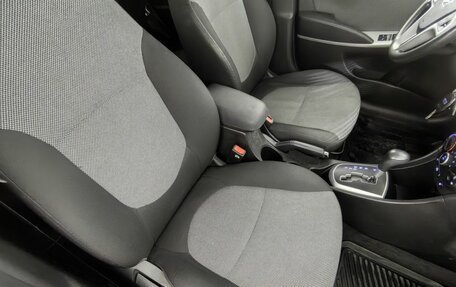 Hyundai Solaris II рестайлинг, 2013 год, 790 000 рублей, 21 фотография