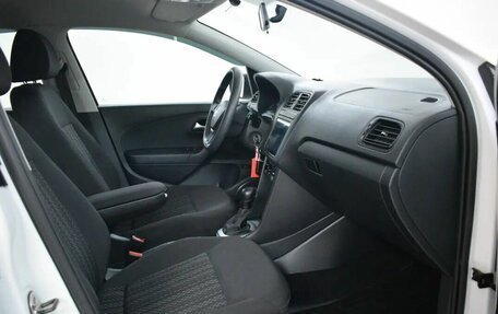 Volkswagen Polo VI (EU Market), 2019 год, 1 380 000 рублей, 10 фотография