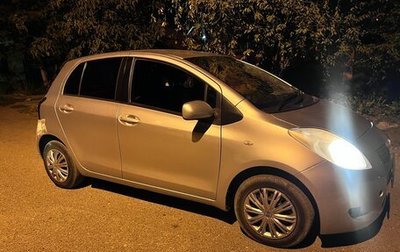 Toyota Vitz, 2005 год, 320 000 рублей, 1 фотография