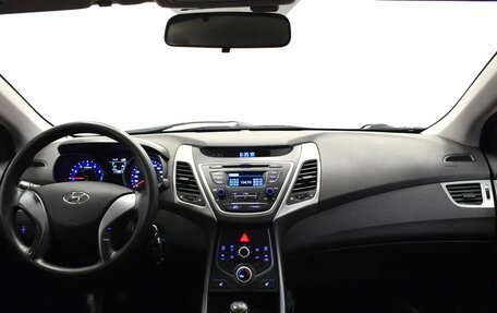 Hyundai Elantra V, 2015 год, 1 190 000 рублей, 5 фотография