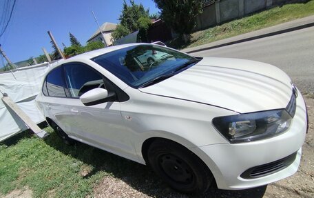 Volkswagen Polo VI (EU Market), 2013 год, 870 000 рублей, 1 фотография