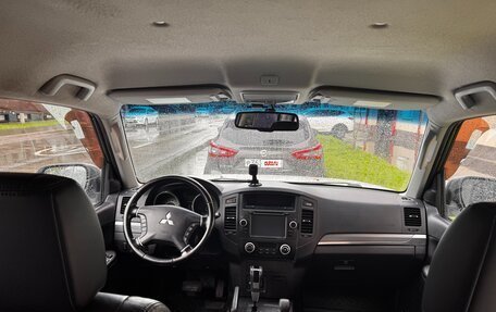 Mitsubishi Pajero IV, 2011 год, 2 400 000 рублей, 6 фотография