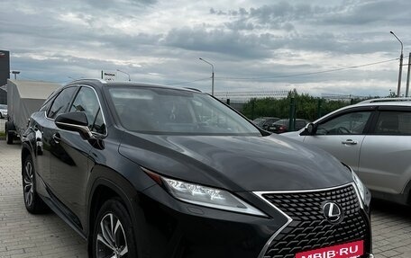 Lexus RX IV рестайлинг, 2020 год, 4 200 000 рублей, 2 фотография