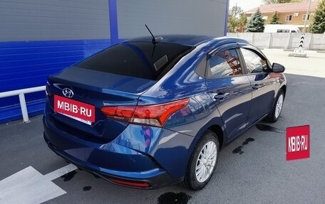 Hyundai Solaris II рестайлинг, 2021 год, 1 615 000 рублей, 2 фотография