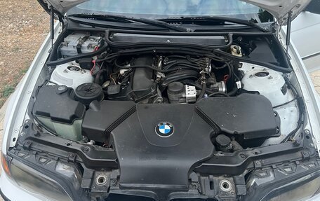 BMW 3 серия, 2004 год, 570 000 рублей, 10 фотография