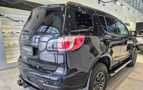 Chevrolet TrailBlazer II, 2014 год, 1 370 000 рублей, 4 фотография
