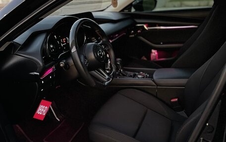 Mazda 3, 2019 год, 2 200 000 рублей, 21 фотография