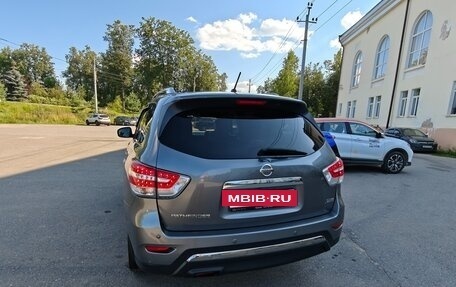 Nissan Pathfinder, 2015 год, 1 900 000 рублей, 6 фотография