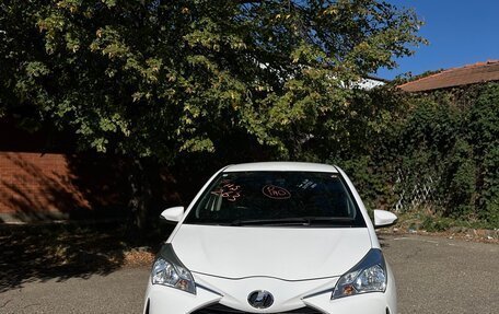 Toyota Vitz, 2019 год, 1 100 000 рублей, 3 фотография