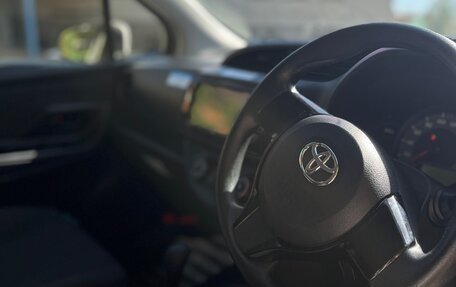 Toyota Vitz, 2019 год, 1 100 000 рублей, 27 фотография