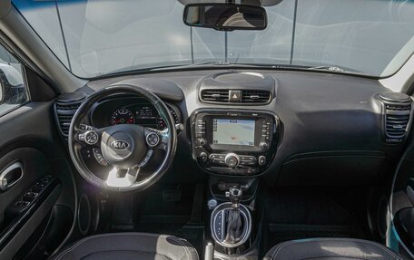 KIA Soul II рестайлинг, 2017 год, 1 800 000 рублей, 6 фотография