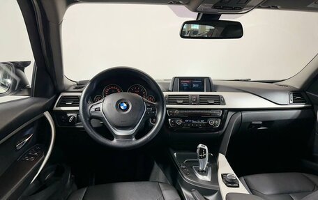 BMW 3 серия, 2016 год, 1 780 000 рублей, 6 фотография