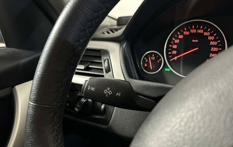 BMW 3 серия, 2016 год, 1 780 000 рублей, 17 фотография