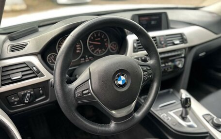 BMW 3 серия, 2016 год, 1 780 000 рублей, 12 фотография